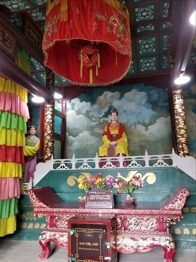 Here is the Queen of Heaven.