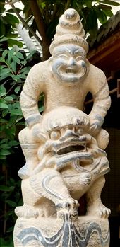 After leaving the museum, we had a fabulous Chinese lunch. Outside the restaurant were these interesting gargoyles.: by suziqtn, Views[255]