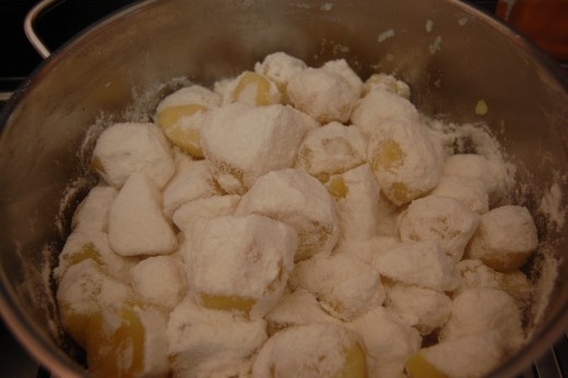 Potatoes with flour