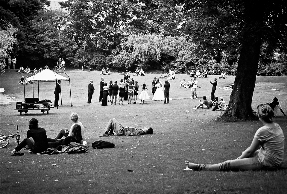 WEDDING IN THE PARK