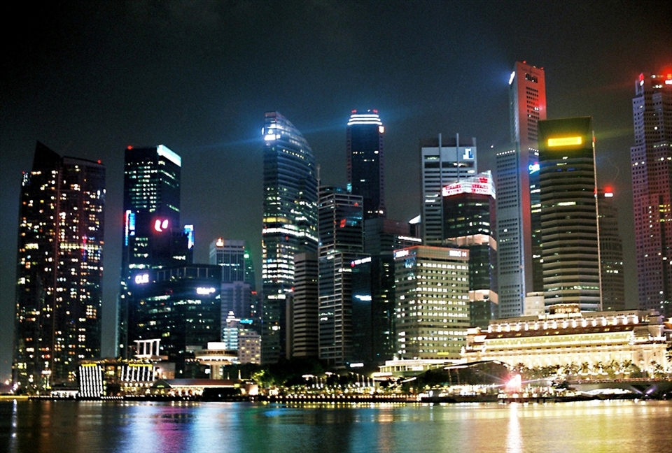 Singapore may have all the comforts and opulence found in cosmopolitan countries, but that doesn't mean it has lost its cultural charm. In fact, the Little Red Dot is brimming with quirks and characteristics that make it one of the most interesting destinations in Asia.