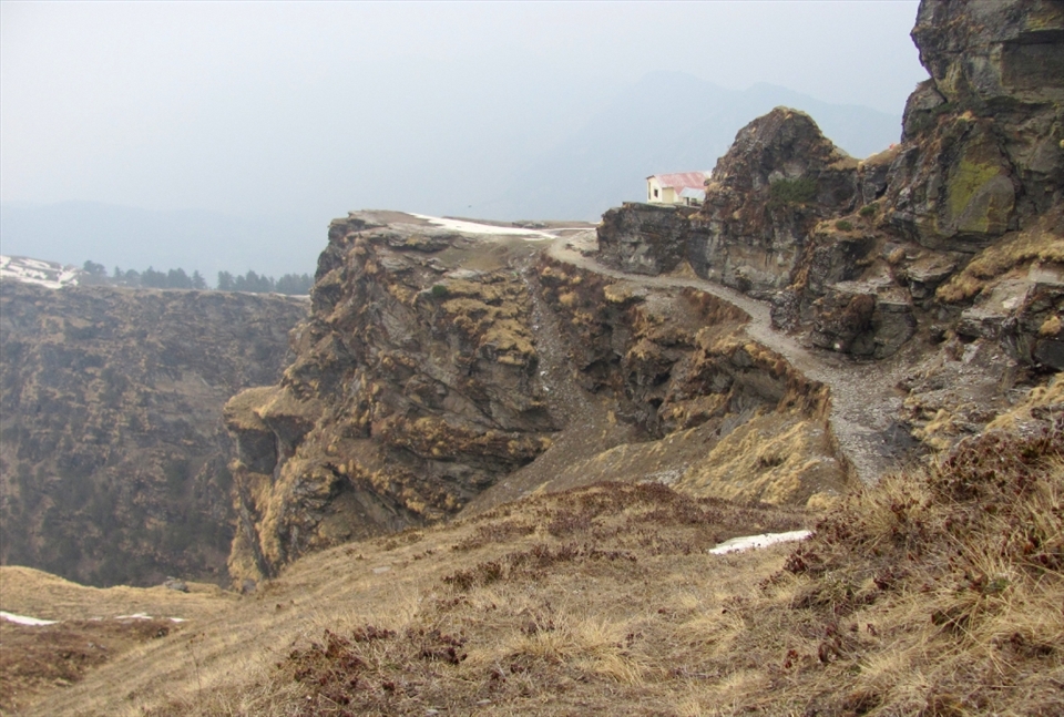 this is a living settlement for the saints at an altitude of 12000 feets.An abode of god for real it seems