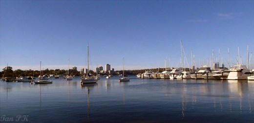 The sky were always blue no matter where I go.I like boat,I like the sky,I like blue ocean. I got to admit I really fall in love with Perth