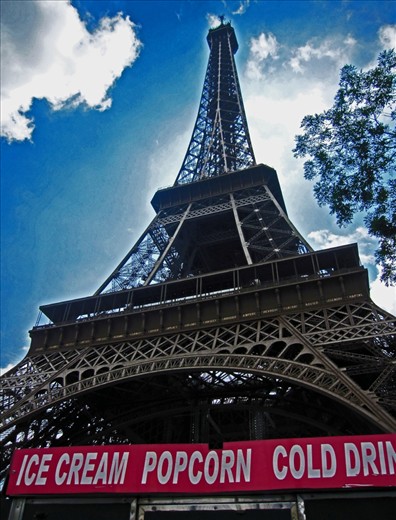 The colour of the sign contrasted against the dullness of the tower really caught my eye... i have a fascination with how blue a sky can be