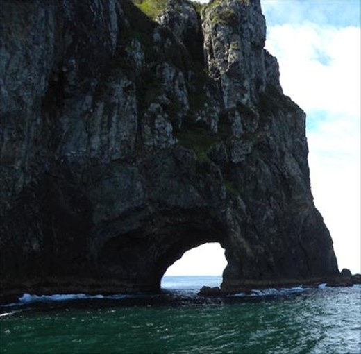 Approaching Hole in the Rock