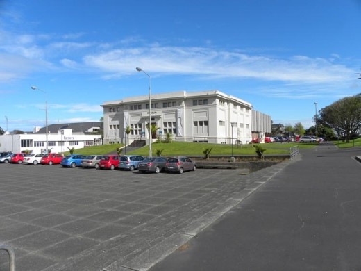The Wanganui Regional Museum, home of a fantastic Maori art collection.