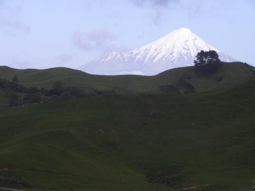 Looks the same from the Forgotten World Highway. (But that's a different blog post!)
