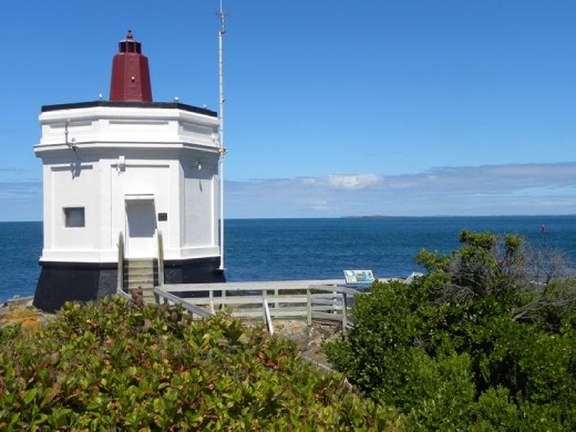 This lighthouse seems to be missing a few stories...