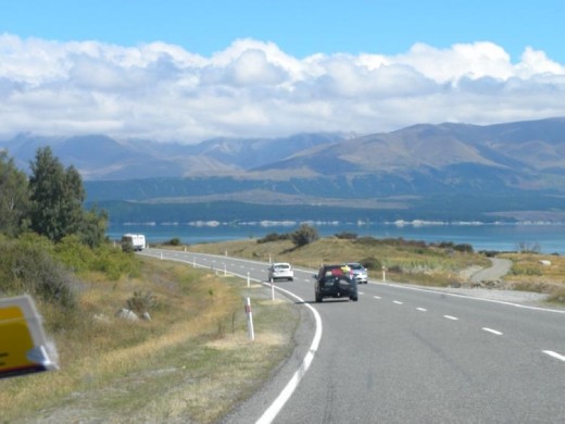 The mountains come down to the water at Lake Pukaki near Twizel. Gorgeous!