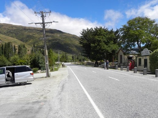 We're gonna go thataway!