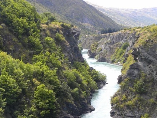 We had a great view of the Kawarau Gorge from the middle of the bridge.