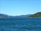 Then we caught some choppy water as we got out in the main Pelorus Sound.: by taylortreks, Views[186]