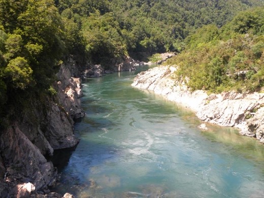 And as it winds in from up river.