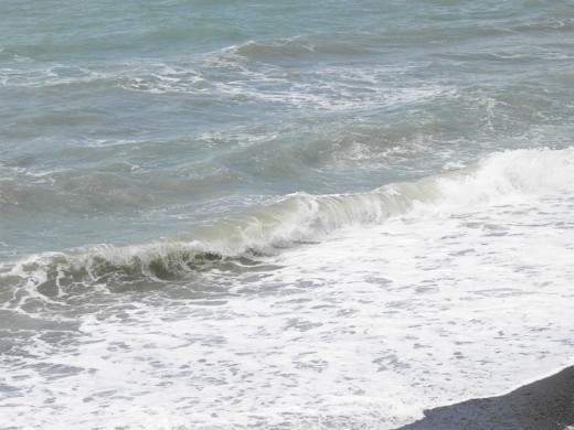 The waves mesmerize us yet again...