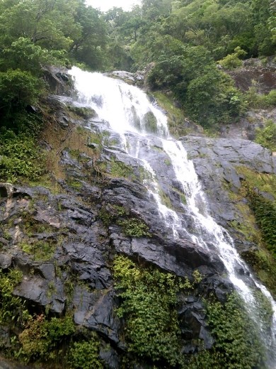 These falls were right next to the tracks at Stoney Creek Bridge.