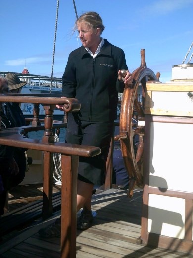 The second mate is darn young!