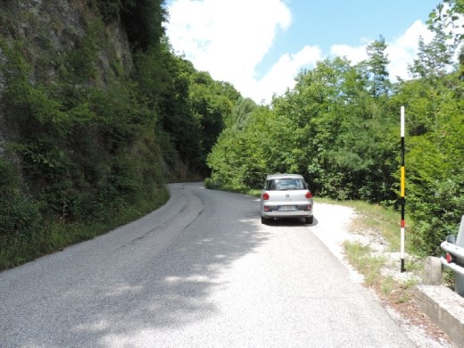 A narrow, but well maintained, road wound through the Sibillini National Park.