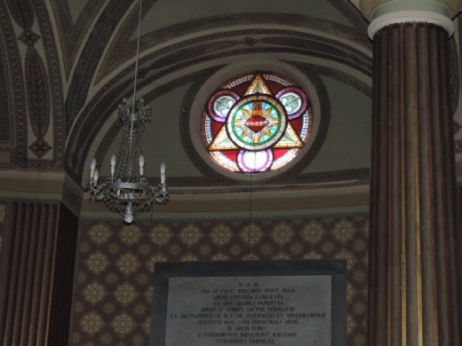 Detailed artwork and craftsmanship adorned every surface. The stained glass was exquisite. Okay, really, now it's time for gelato!!