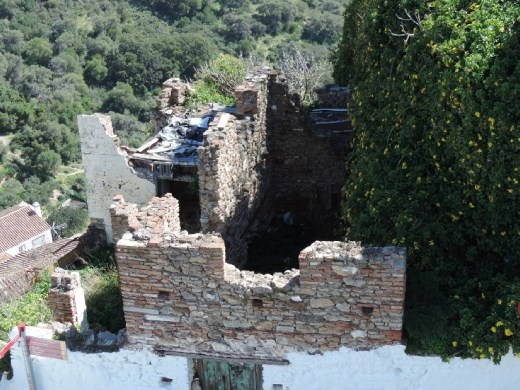 One of the two Moorish arches that remain of the original fortress.