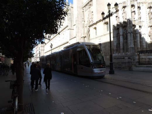 Our trusty Seville tram. We spent a lot of time going back and forth in those trams!