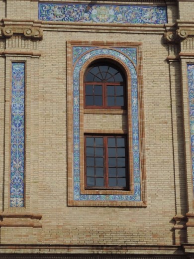 Tiles around the windows, too!