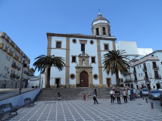 A beautiful church with a beautiful blue sky.