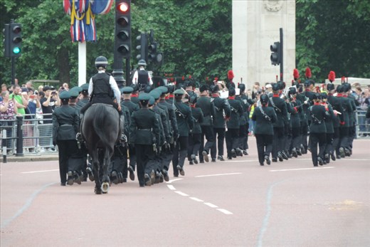The retiring guards leave the Palace