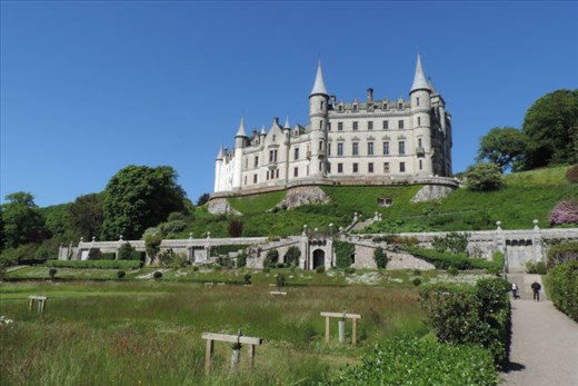 The seaward view of the Castle is much more impressive