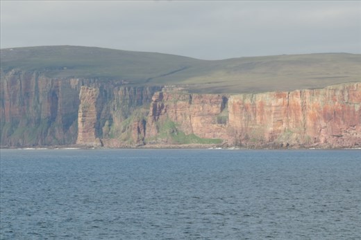 And the sun illuminated the stunning colors on the Cliffs and Old Man of Hoy