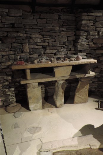 This replica gives a nice overview of the Skara Brae site