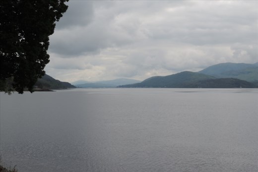 Looking up to the head of Loch Linne