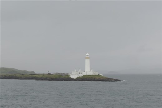 Lovely lighthouse guarding the entrance to Mull