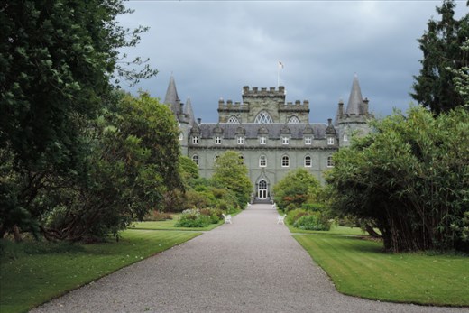 Stopped-for-a-Quick-Peek-of-Inverary-Castle