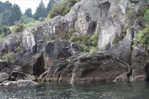 However, there are many other carved figures that accompany the face.