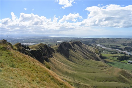 Te Mata Peak,another favorite place from our 2013 trip, lies atop a long ridge.