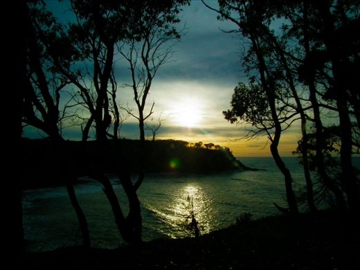 On the dry mornings, it's great to go for a stroll and catch the first light and the sunrise - A different spot each day!

Beautiful sunrises are only a short walk from the camp ground!