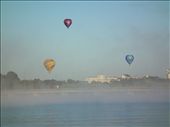 Balloons over the Lake Burly Griffin: by tazau, Views[215]