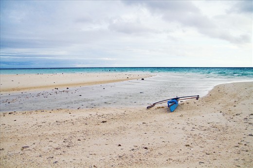 I made it to the vanishing island safe and sound. The first thing I saw was an abandoned blue boat. The fisherman who owned this vesel was out finding sea urchins he could sell to tourists. The entire photo looks so serene and quiet.