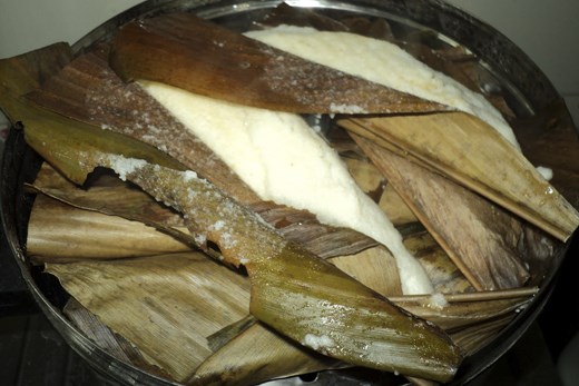 The prepared leaves can be stacked on each other.