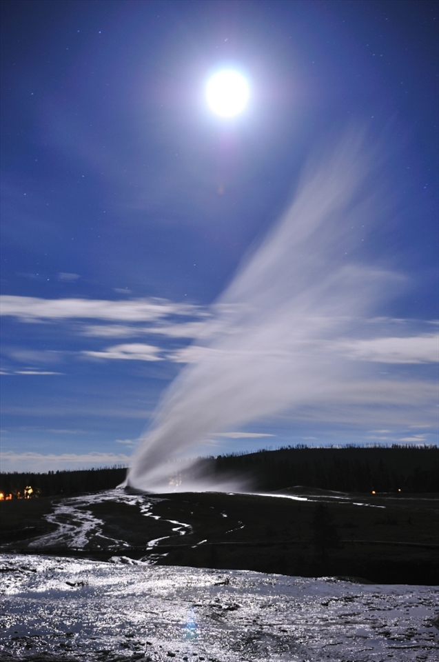 Yellowstone National Park is the first national park in the United States, renowned for its geothermal features and diverse wildlife. As a park employee on a student summer work and travel program, hiking was the usual off-day activity for me. During my first midnight hike, Old Faithful Geyser indulged me with a taste of nature under a perfect moon.