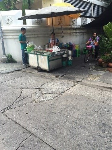 Food vendor right outside the hostel