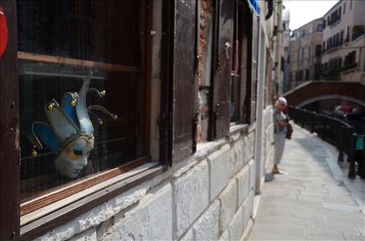 Passing by many atmospheric roads