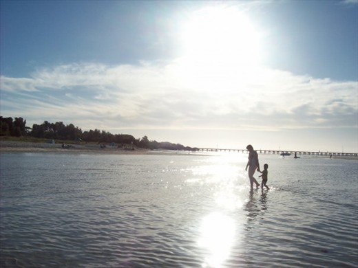I took this at the right moment. Og my brother and Mum.