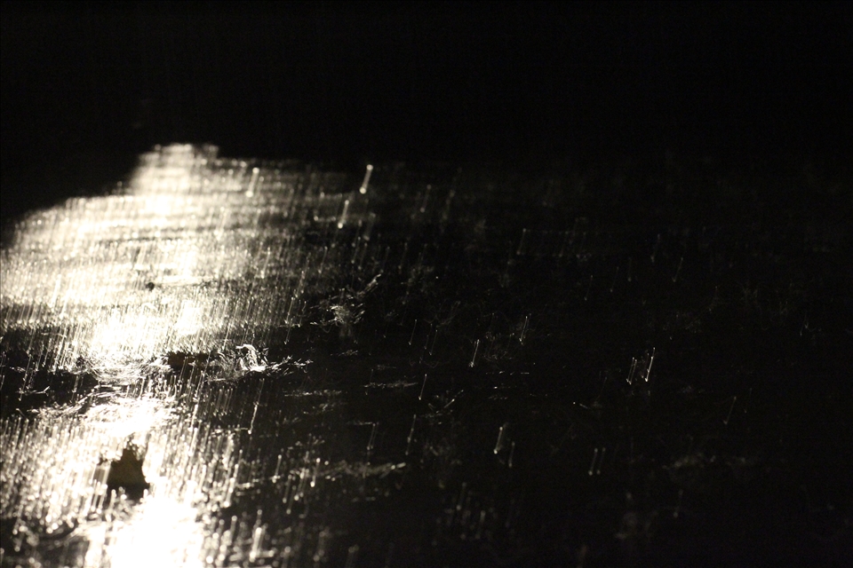 at nightfall, in heavy rainfall, i'm find it peaceful 