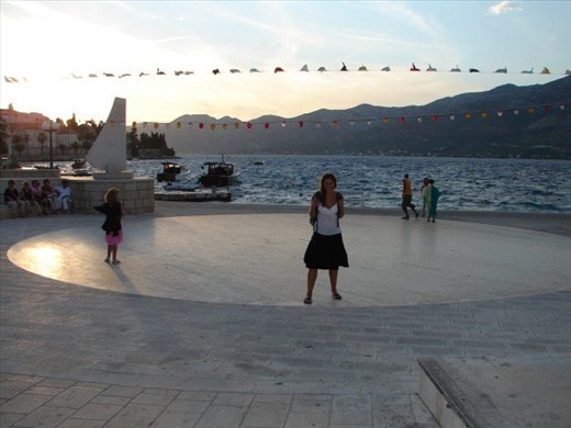 I got the distinct feeling that something was about to happen here. 