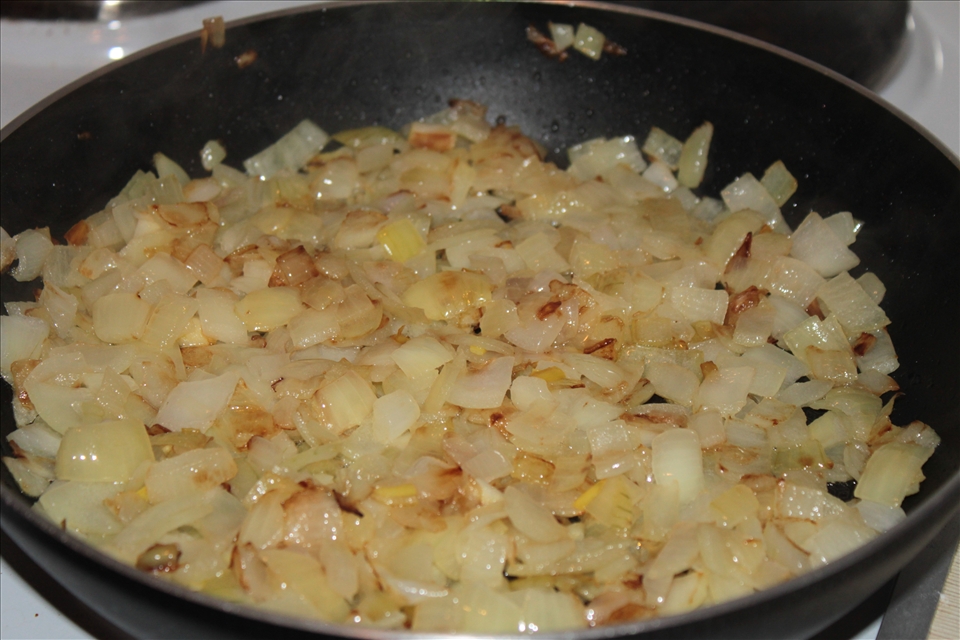 frying onions