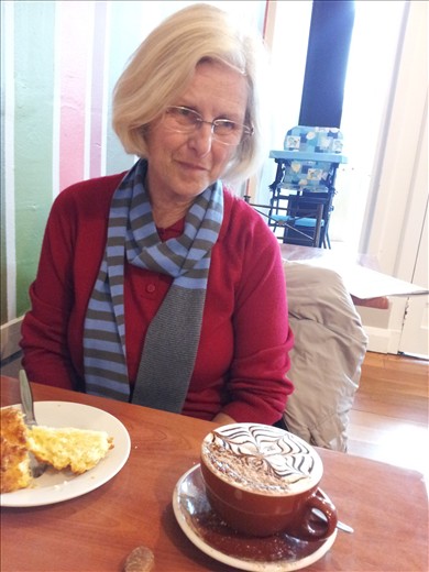 Hot choc and scones in Pentone with Brenda