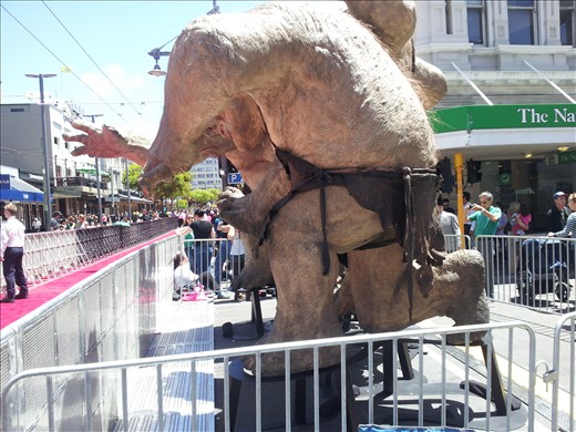 Cave trolls on the red carpet