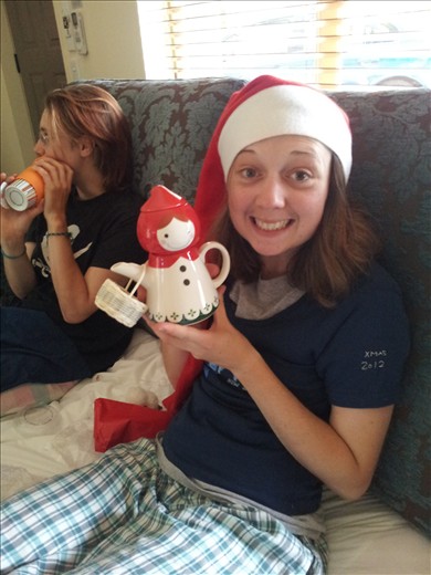 Present from Zoe and Tom (one cup teapot)