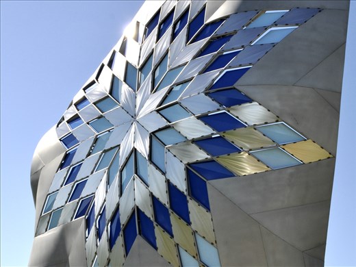 Beautiful colors on the back of the statue